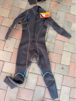 Bare Reactive Wetsuit
