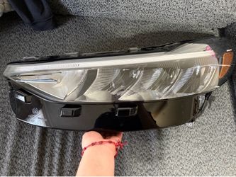 2023 - 2026 FORD ESCAPE HEADLIGHT (DRIVER SIDE)
