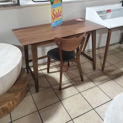 Desk And Chair