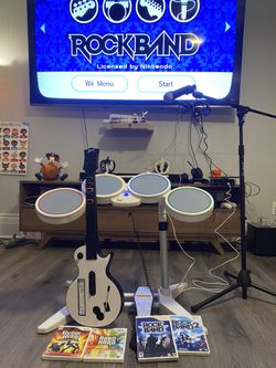 Nintendo Wii Rock Band Bundle - Guitar, Drums, Mic w 4 games Tested Guitar hero