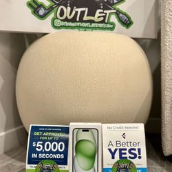 Apple iPhone 15 Plus 128gb unlocked floor model display