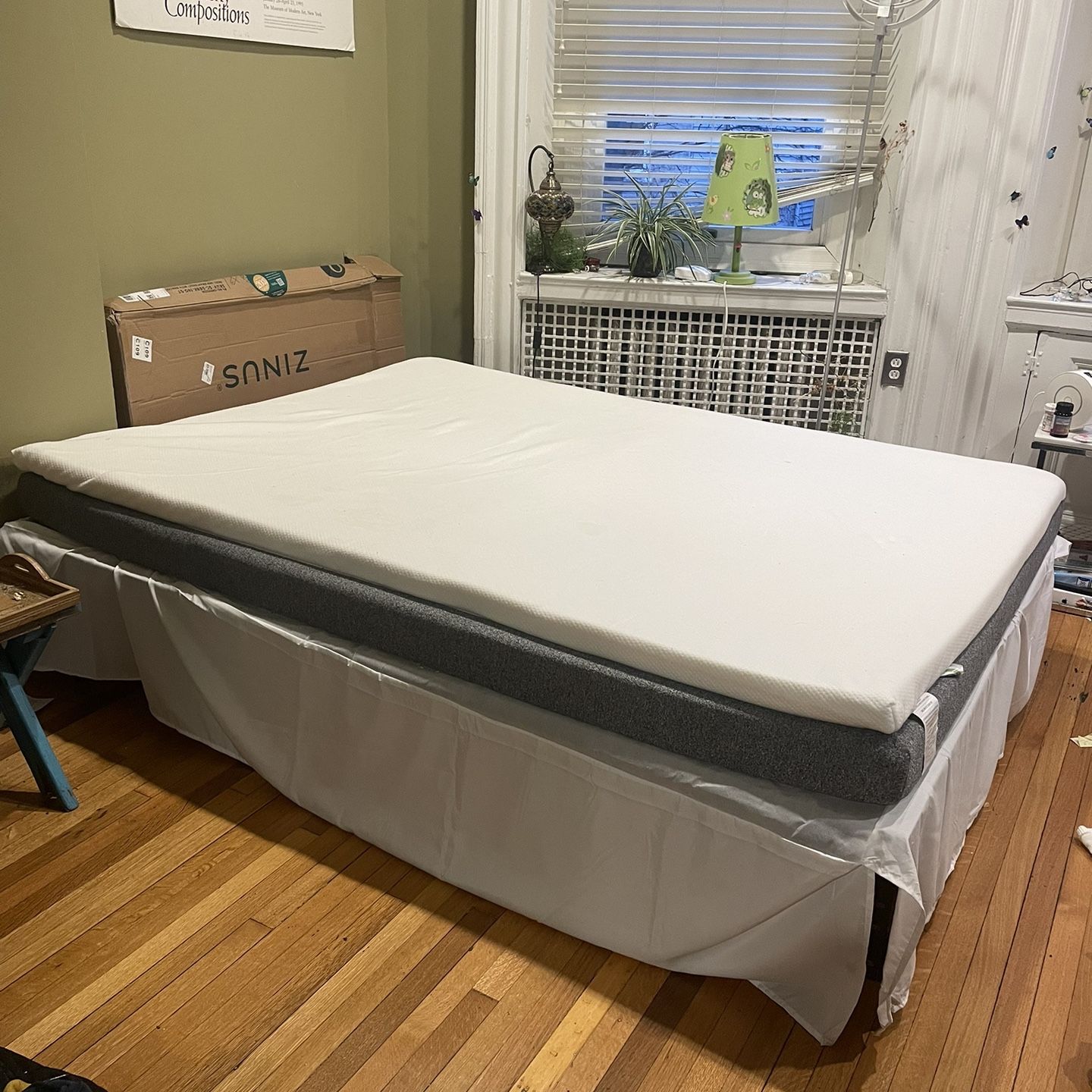 Queen Bed With Memory Foam Mattress Nearly New