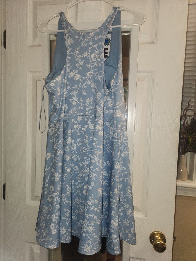 ADORABLE NE W SIZE XL