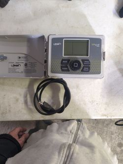 Orbit 57950 B-hyve 12-Zone Smart Indoor/Outdoor Sprinkler Controller