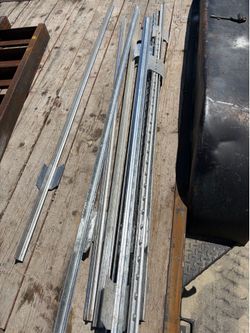 T post 6’ tall galvanized