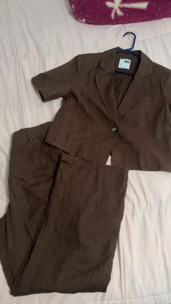 Juniors/Womans blazer top & slacks set