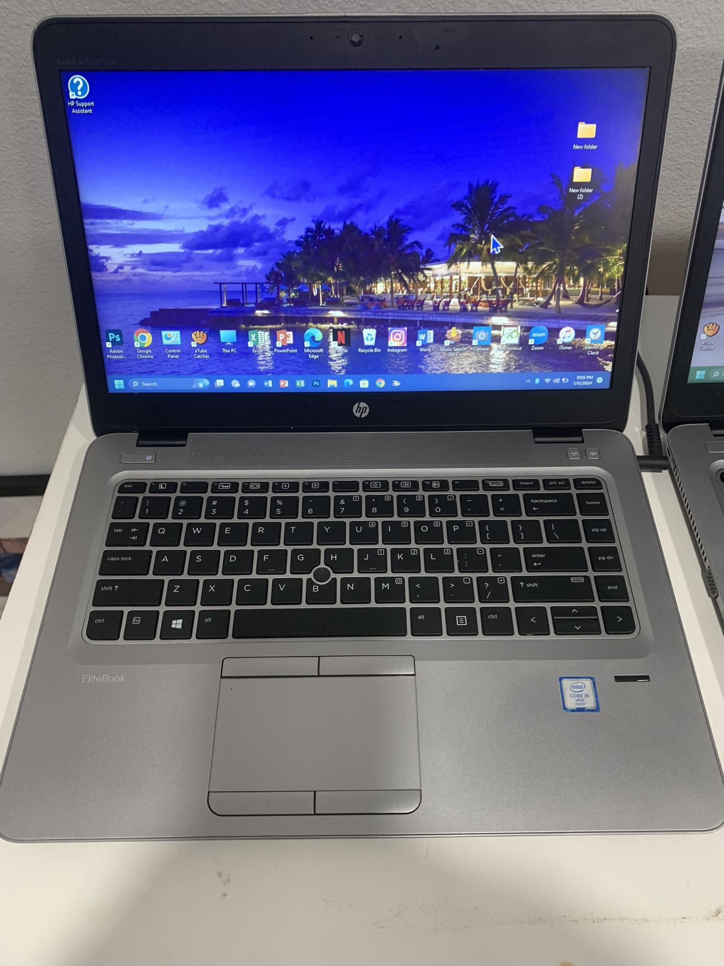 i5…i5…HP -ELITEBOOK 7 GENERATION PHOTOSHOP and MICROSOFT build On 07/28/2022….128.0 GB SSD ( Capacity ) ..8.0 GB RAM . READY FOR CLASSES