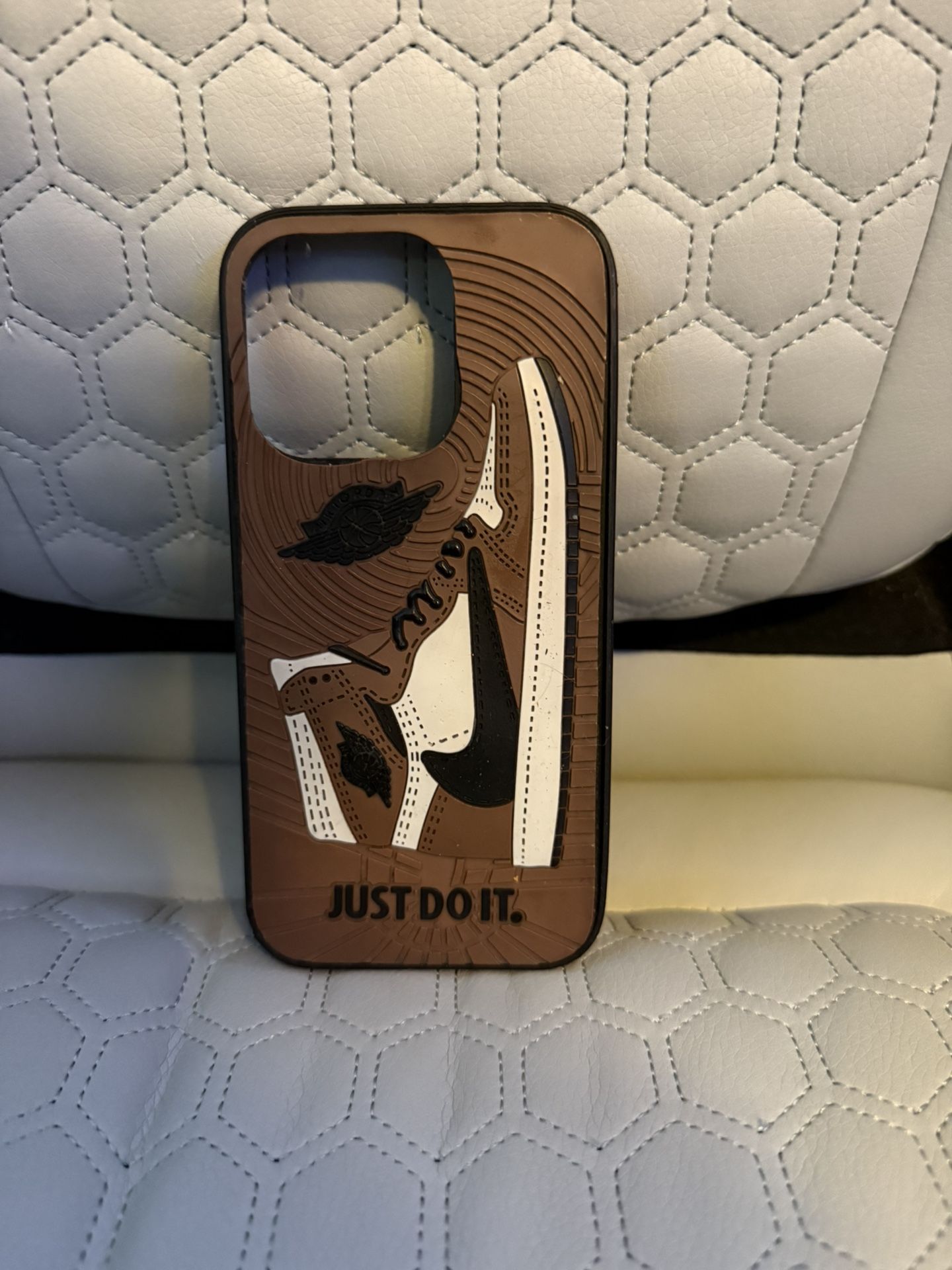 Iphone 14 pro phone case