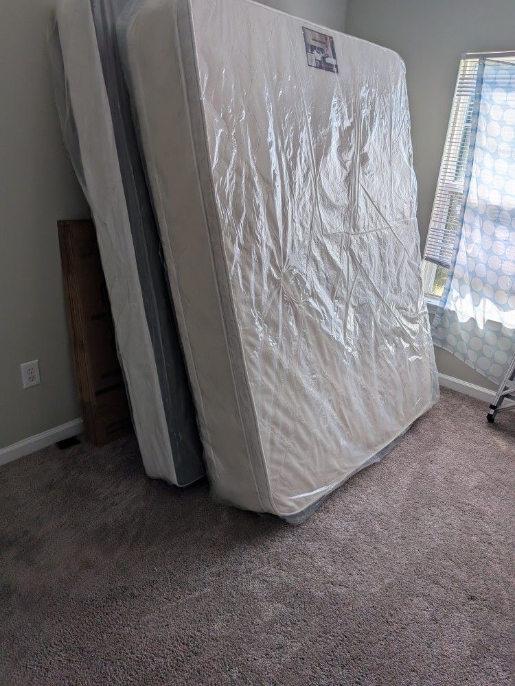 Queen Size Mattress