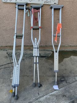 Crutches Muletas 
