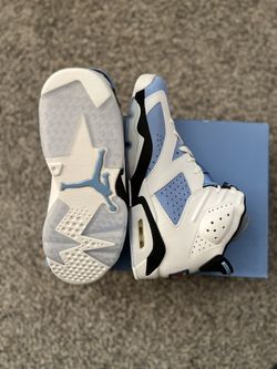 Air Jordan 6 Retro UNC