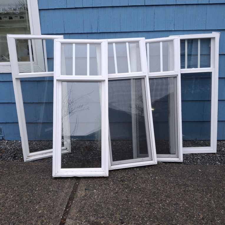 7 Vinyl Windows 24x60 Single Hung 