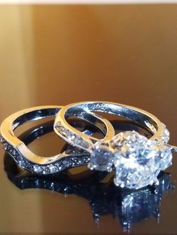 Women's wedding engagement promises ring size 8.0