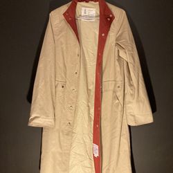 Vintage London Fog Maincoats Trench Coat Woman’s Small (size 6)