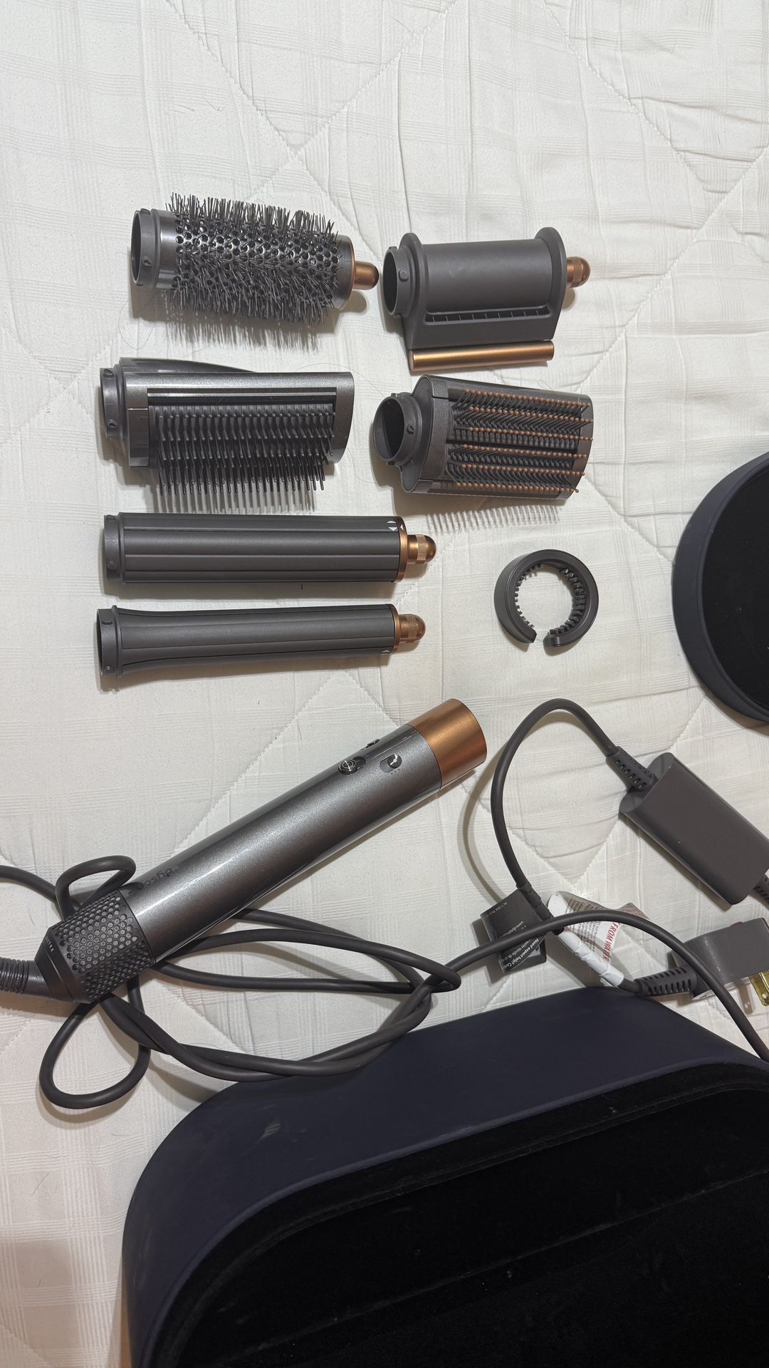 Dyson Air wrap With Accessories