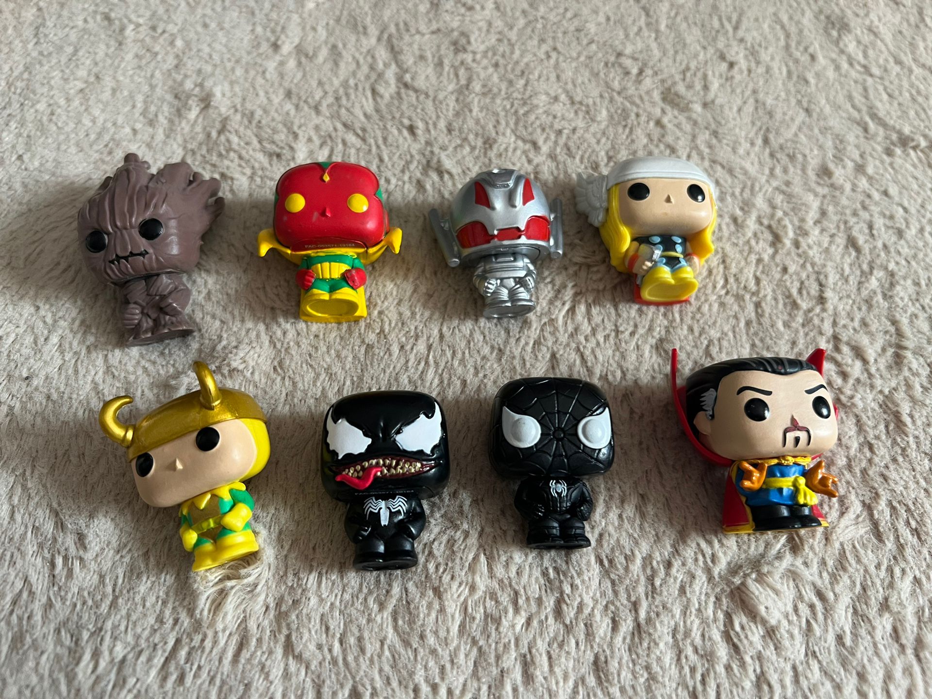 Funko  Marvel Comic Exclusive 8 pieces 