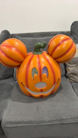 Giant pumpkin