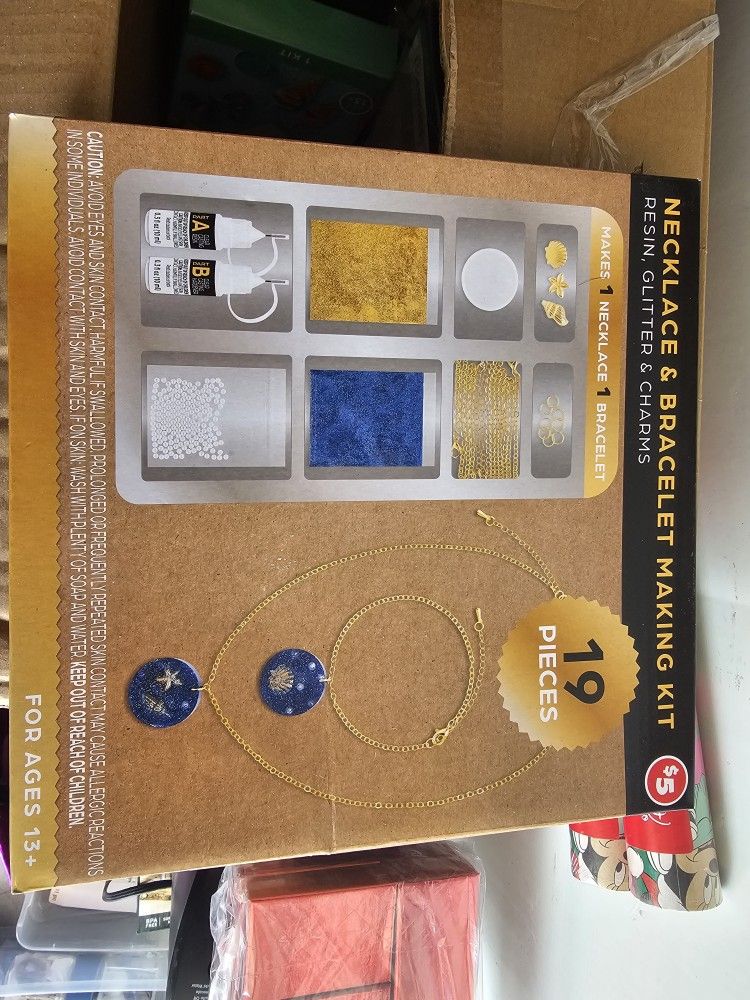 Christmas Decor/Craft Supplies