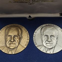 5.5 ounce 999 Silver Medallic Art Richard Nixon medal