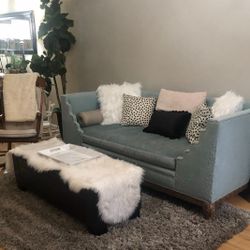 Cozy Couch 