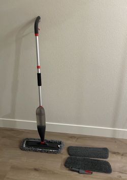 Mop (everything in photo included)