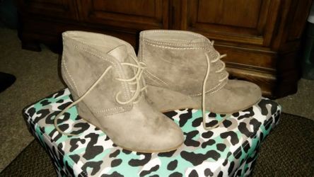 Wedge Ankle booties