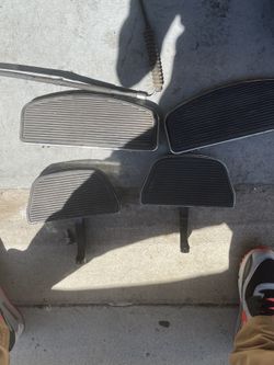 Harley Davidson front and rear floorboards