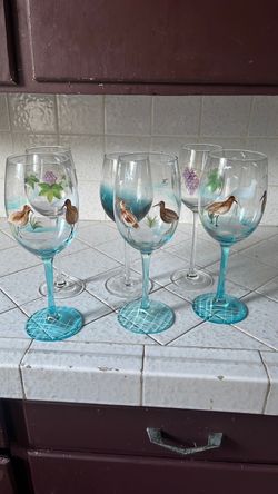 Glass cups