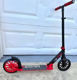 Madd Gear Kruzer Folding Scooter Adjustable Height