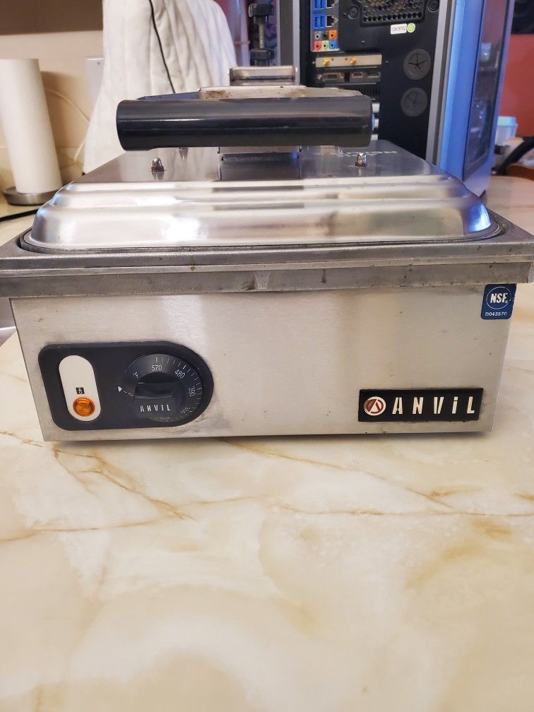 Avil TSA7009 SLICE FLAT GRILL SANDWICH PRESS