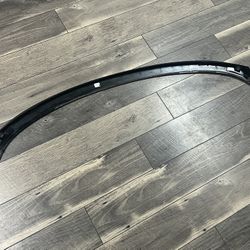 2018-2022 TOYOTA CAMRY REAR TRUNK SPOILER ORIGINAL FACTORY OEM BLACK COLOR IN GREAT CONDITION