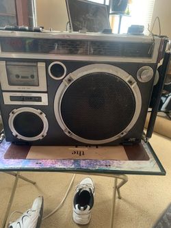 The first JVC boombox radio