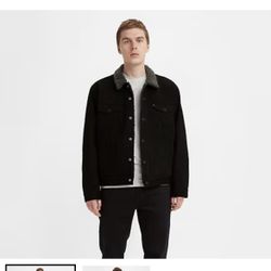 Levi’s Mens Sherpa Jacket (small)