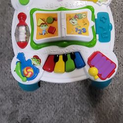 Leap Frog Musical Table