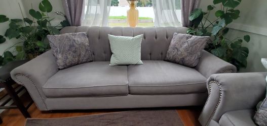 2 similar couches . 250$ each