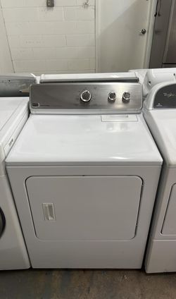 Maytag Centennial Electric Dryer – Auto Dry, White, Clean