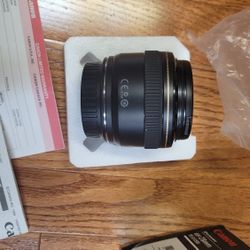 Canon EF 28mm F1.8 Usm 