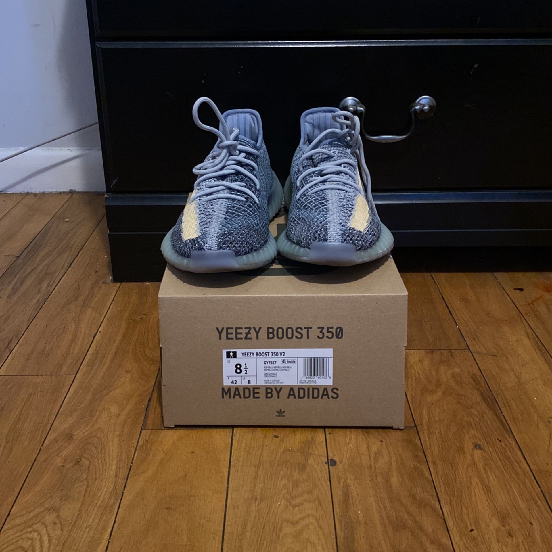 Yeezy 350 V2 Ash Blue - Main Image