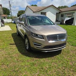 Lincoln MKC 2019