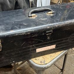 Craftsman Carpenters 30” Tool Box  