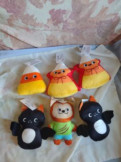 Pet toys with squeakers for Halloween