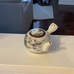 Japanese crane porcelain teapots