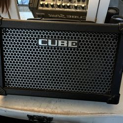 Roland Cube Street Guitar Amp