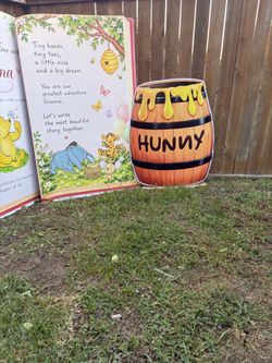 Winnie the Pooh friends