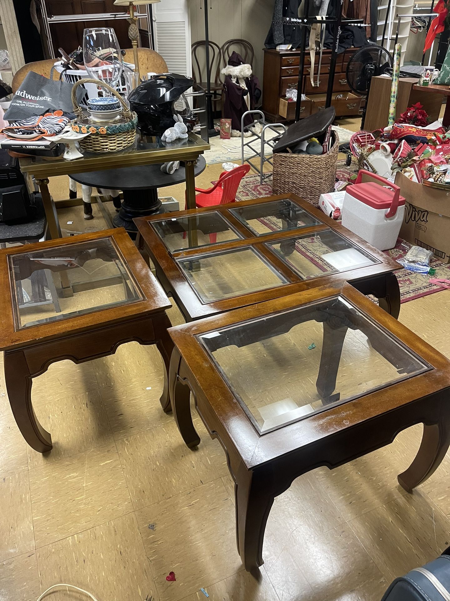 Coffee Table With 2 End Tables