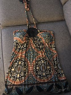 Woman’s halter top