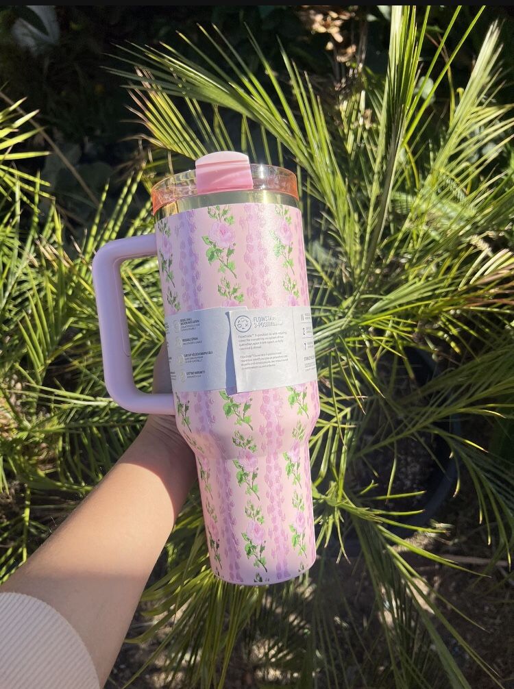 Brand New Stanley Cups 40oz