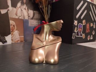 Billie eilish perfume