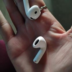 Apple Airpods 4