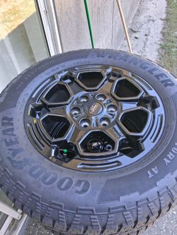 2026 Ford Wheel with Goodyear Wrangler Tire 255/65R18
